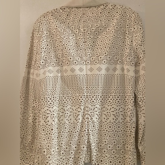 Dolce Vita ivory faux leather perforated blazer - Picture 2 of 4